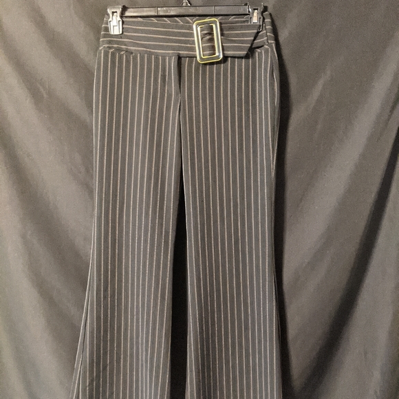 2 piece suit - Picture 4 of 8